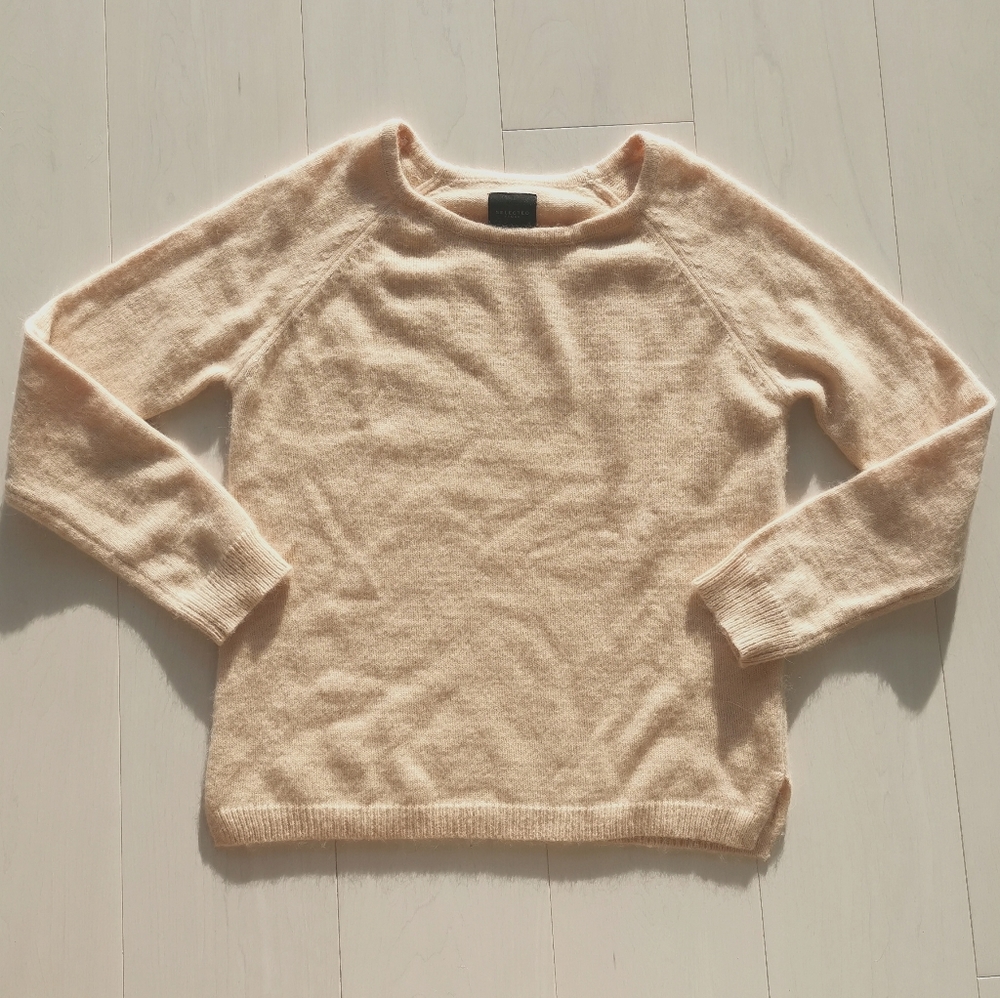 Angora wool soft pink fluffy sweater XS like S
